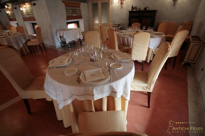 Sala Ricevimenti Costanza — Antichi Feudi, Teggiano