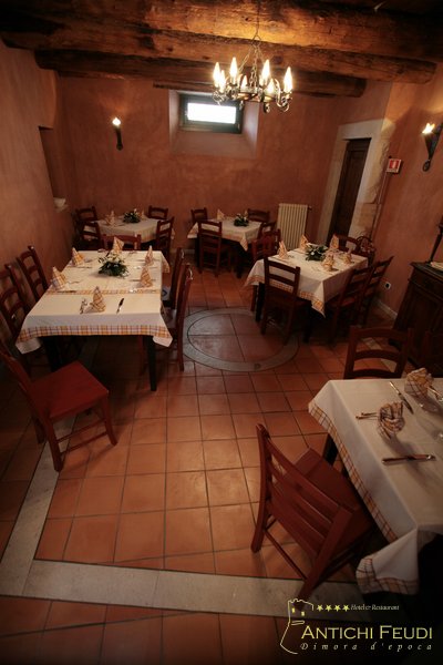 La Taverna Rustica — Antichi Feudi, Teggiano